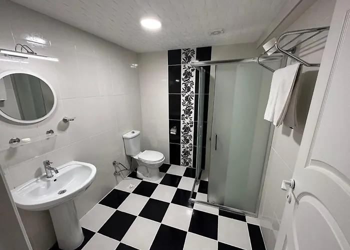 Modern Close To Blue Mosque And Hagia Sophia Old Istanbul